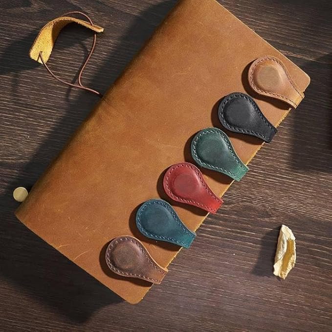 Personalized Magnetic Leather Bookmark, 26 Letters Custom Bookmarks, Handmade - Image 3